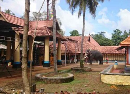 Thrikkakara Vamanamoorthy Temple - 3 KM from Stay_Lo